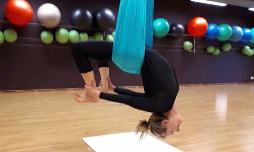 Aerial-Yoga-Teacher-Training-2022 neu